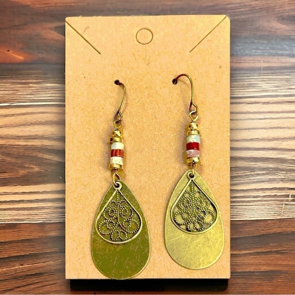Moda Clothing Jewelry - Beaded Bohemian Copper Earrings